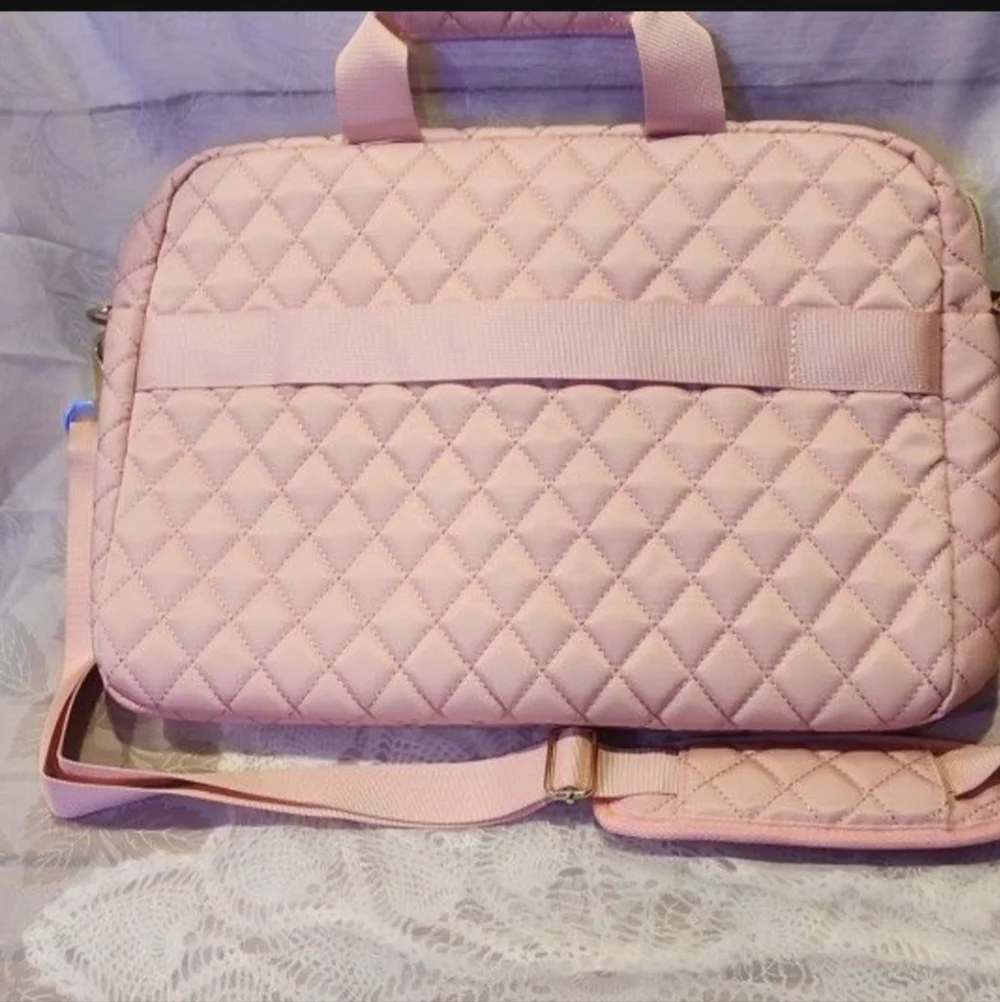 Womens 15.6 INCH Laptop Bag Quilted